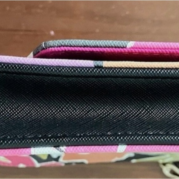 Ted Baker London Magnolia Floral Print Wristlet Clutch Purse Pink - Picture 3 of 5